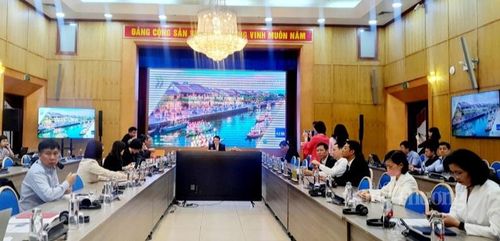Đây là báo cáo về kinh tế Việt Nam đầu tiên do OECD và ADB thực hiện