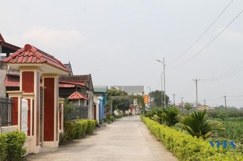 Về thôn 4 làng Vực Đoài hôm nay, trong không gian cảnh quan làng quê thanh bình là sự đổi thay, phát triển của một vùng quê sau quá trình xây dựng NTM. Có được điều đó là nhờ Nhân dân thôn 4 luôn nỗ lực từng ngày, để đưa quê hương thực sự trở thành miền quê đáng sống.