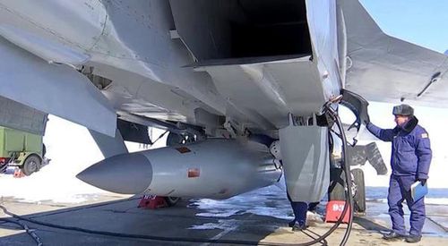 Từ đó đến này Nga thỉnh thoảng vẫn sử dụng tên lửa siêu thanh Kh-47 này trong chiến dịch quân sự đặc biệt đang diễn ra.