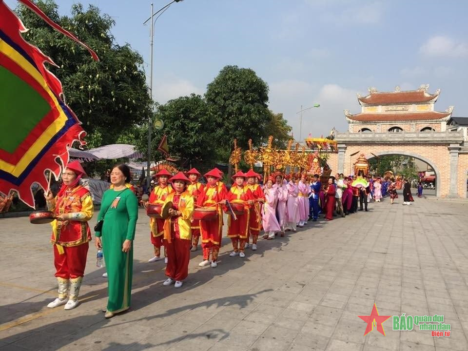  Lễ rước Thập Tam Trại.