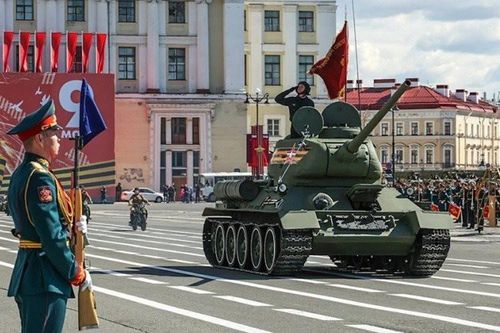 Lễ duyệt binh kỷ niệm Ngày Chiến thắng năm nay chỉ có một chiếc xe tăng.