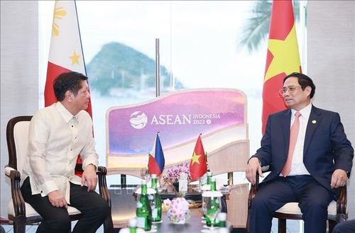 Thủ tướng Phạm Minh Chính gặp Tổng thống Philippines Ferdinand Romualdez Marcos Jr. Ảnh: Dương Giang/TTXVN