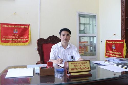 Thầy Khiếu Văn Đoạt - Hiệu trưởng Trường THPT Đại An.
