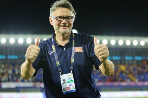 HLV Troussier: 'Tôi không mất niềm tin vào cầu thủ Việt Nam'.
