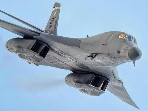 Tải trọng lớn hơn trên B-1B sẽ mang lại năng lực quốc phòng cao hơn cho Ấn Độ, nhất là trong bối cảnh phi đội máy bay ném bom chiến thuật của Trung Quốc đang mở rộng nhanh chóng.