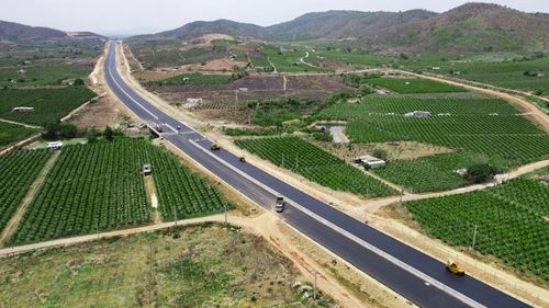 Việc hoàn thành dự án vào ngày 19-5-2023 có ý nghĩa rất quan trọng, nối thông đường cao tốc từ thành phố Hồ Chí Minh đến tỉnh Khánh Hòa và góp phần sớm hoàn thành toàn tuyến cao tốc Bắc -Nam phía Đông giai đoạn 1.