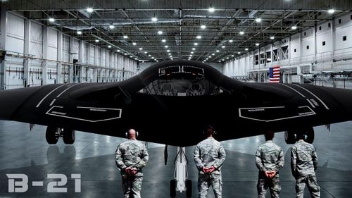 Trong đó B-52 sẽ phụ trách hoạt động từ xa, còn B-21 đóng một vai trò thiết yếu, bởi vì nó đảm nhận thực thi nhiệm vụ trong khu vực có tranh chấp. Tức là tiến gần hơn, hoặc vào sâu sau lưng đối thủ.