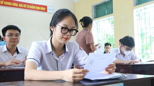 Các thí sinh lớp 12 sẽ còn hơn 1 tháng nữa để bước vào kỳ thi tốt nghiệp THPT năm 2023.