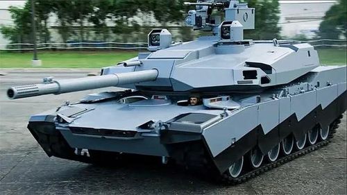 Tại thời điểm này, sẽ không chính xác nếu mô tả Abrams X là “MBT thế hệ tiếp theo” vì nó thực sự đóng vai trò mẫu trình diễn công nghệ, cho thấy những gì có thể được sử dụng trên chiến trường trong tương lai.