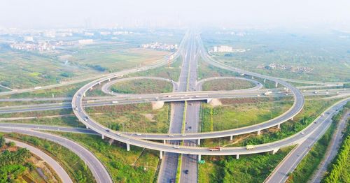 Bộ Giao thông vận tải phải báo cáo Thủ tướng Chính phủ trước ngày 31/5 vụ việc tỉnh Long An xin thôi điều phối dự án Vành đai 4 TPHCM.