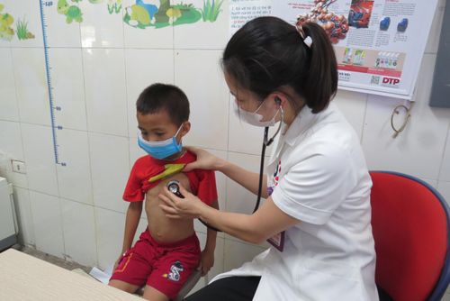 Nguyên nhân khiến bệnh nhân tăng là sự thay đổi thời tiết đột ngột.