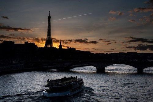 Hàng trăm nghìn người được tham dự miễn phí lễ khai mạc Olympic Paris.