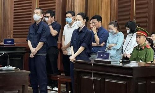 Các bị cáo tại tòa