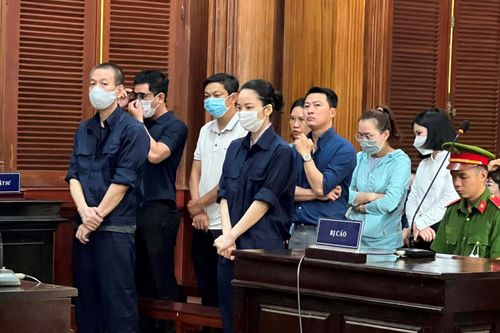 Các bị cáo tại phiên tòa