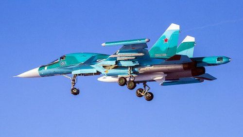 Do đó, Su-27 Flanker được coi là một trong những máy bay chiến đấu có khả năng cơ động cao nhất thế giới. Su-34 không thể đạt độ linh hoạt như vậy, mặc dù nó có hai động cơ rất khỏe.