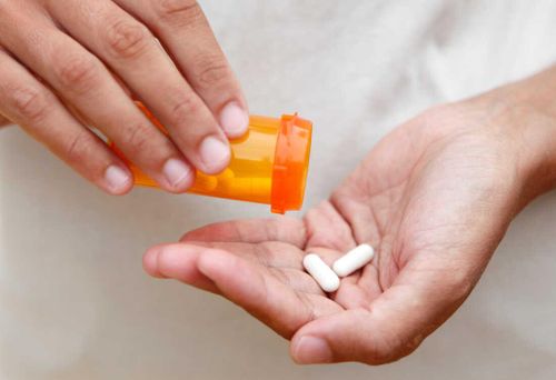 Thuốc chống viêm không steroid phải được sử dụng thận trọng, trong thời gian ngắn nhất có thể và ở liều thấp nhất có hiệu quả.