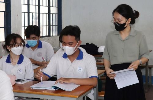 Các trường tại Đồng Nai đang tận dụng "thời gian vàng" để ôn tập cho học sinh.