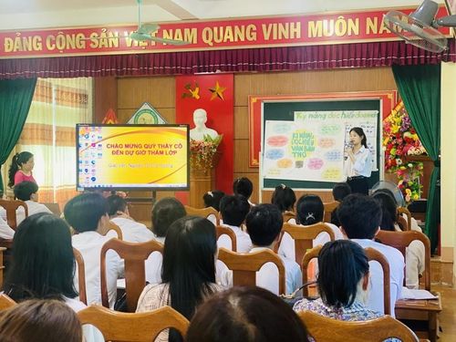 Trường THPT Nguyễn Đình Liễn có 211/271 học sinh đăng ký tổ hợp KHXH.