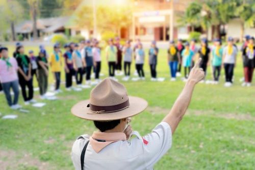 Phụ huynh "bạo tay" chi trăm triệu cho con trải nghiệm nghỉ hè ở nước ngoài.