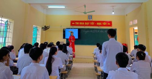 Học sinh lớp 12 bước vào giai đoạn ôn thi nước rút. Ảnh minh họa.