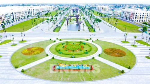 Quảng trường biển Sầm Sơn. Ảnh: Đức Hạnh/BNEWS/TTXVN