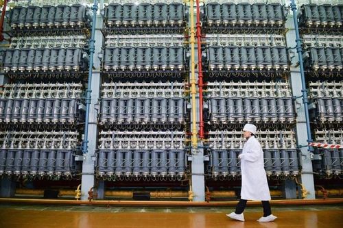Theo ước tính của New York Times khoảng một phần ba lượng uranium đã làm giàu được sử dụng ở Mỹ là nhập khẩu từ Nga. (Ảnh: RT)