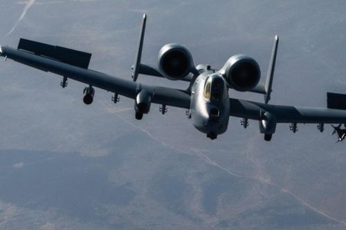 Điều này cho thấy kế hoạch của Washington tiếp tục sử dụng A-10 ở châu Âu. Một trong những người ủng hộ việc chuyển giao các máy bay chiến đấu này cho Ukraine là Thượng nghị sĩ Marco Rubio.