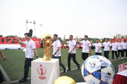 VCK Viettel's World Cup năm nay quy tụ 16 đội bóng là các đơn vị thành viên đến từ 3 châu lục mà Viettel đang kinh doanh.