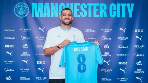  Kovacic thừa hưởng chiếc áo số 8 từ tay Gundogan. 