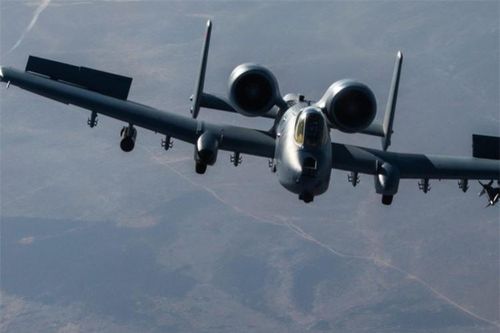 Điều này cho thấy kế hoạch của Washington tiếp tục sử dụng A-10 ở châu Âu. Một trong những người ủng hộ việc chuyển giao các máy bay chiến đấu này cho Ukraine là Thượng nghị sĩ Marco Rubio.