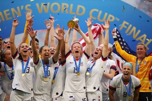Đội tuyển Mỹ ăn mừng chức Vô địch World Cup Nữ lần thứ 4 tại giải đấu năm 2019. (Ảnh: Getty Images)