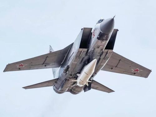  Tên lửa siêu thanh Kinzhal, sẽ là vũ khí “đặc trị” F-16 của Ukraine. Nguồn Topwar 