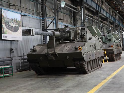 Sẽ phải dành thêm thời gian cho việc phối hợp tác chiến ở cấp trung đội hỏa lực và khẩu đội. Và theo những kỳ vọng lạc quan nhất, quá trình Quân đội Ba Lan làm chủ pháo tự hành K9 bắt đầu từ lữ đoàn này có thể kéo dài ít nhất đến hết năm 2023.