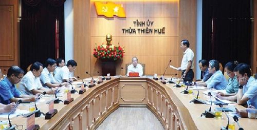  Phó Bí thư Thường trực Tỉnh ủy Phan Ngọc Thọ chủ trì buổi làm việc với Ban Thường vụ Huyện ủy A lưới về công tác giảm nghèo