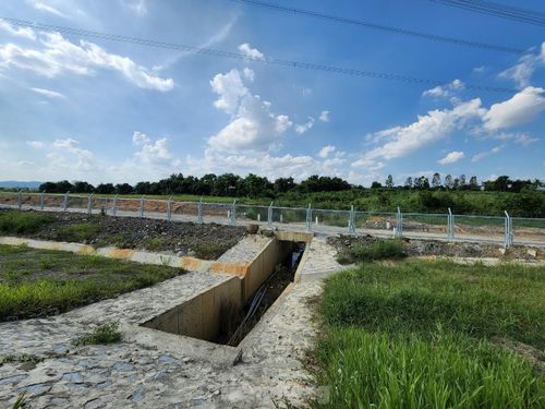 Cống hộp thoát nước tại Km 25+419 của cao tốc Phan Thiết - Dầu Giây.