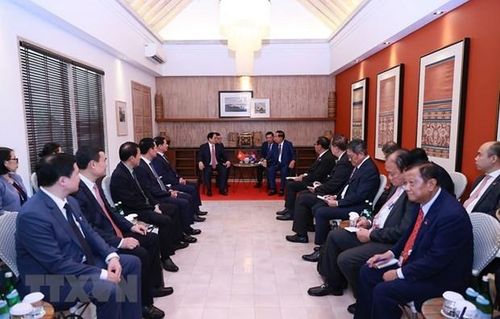 Quang cảnh buổi gặp giữa Thủ tướng Phạm Minh Chính và Thủ tướng Campuchia Hun Sen nhân dịp dự Hội nghị Cấp cao ASEAN lần thứ 42 tại Labuan Bajo, Indonesia, tháng Năm vừa qua. (Ảnh: Dương Giang/TTXVN)