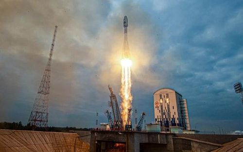 Tên lửa Soyuz 2.1b mang tàu thăm dò Luna-25 được phóng vào vũ trụ ngày 11/8