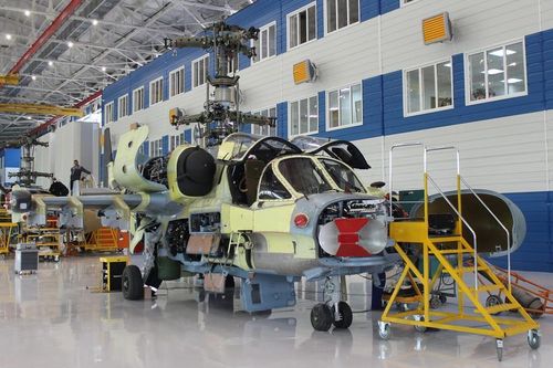 Như đã lưu ý, phiên bản Ka-52M hiện đại hóa đã nhận được radar, hệ thống quan sát và vũ khí mới, giúp nâng cao đáng kể năng lực chiến đấu.