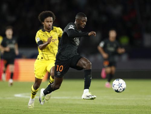 Tân binh Dembele chơi xông xáo nhưng anh kém duyên trước khung thành Dortmund
