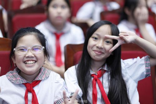 Chương trình mang lại niềm vui cho các em thiếu nhi. Ảnh: Nguyễn Thắng 