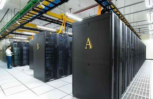 Việt Nam có nhiều yếu tố thuận lợi để phát triển các trung tâm dữ liệu vùng, tuy nhiên cũng phải đối mặt với nhiều thách thức.