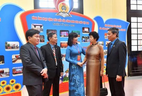 Đại biểu tham dự đại hội