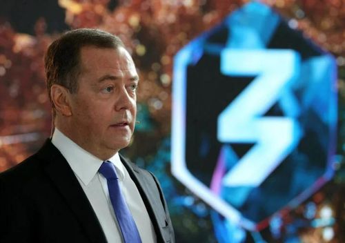 Phó chủ tịch Hội đồng an ninh Nga Dmitry Medvedev