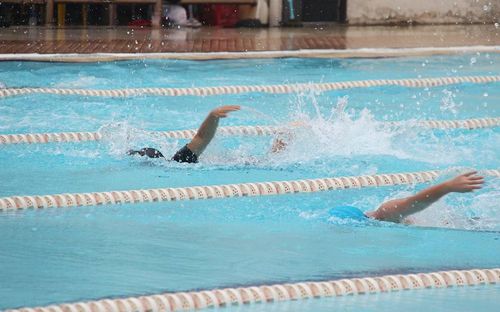 Bứt tốc trên đường đua xanh