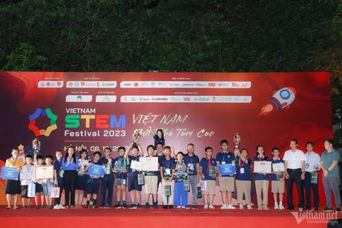Lễ trao giải Vietnam STEM Robotics vừa được tổ chức tối 8/10.
