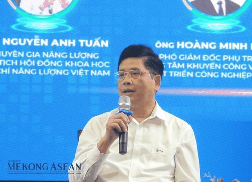 Ông Võ Quang Lâm, Phó Tổng Giám đốc Tập đoàn Điện lực Việt Nam (EVN) nhấn mạnh rằng không có biện pháp nào tốt hơn là mỗi người dân đều có ý thức tự tiết kiệm điện. Ảnh: Anh Thư