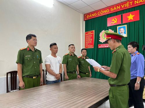 Công an thành phố đã khởi tố người dạy lái mô tô Trần Xuân Đông.