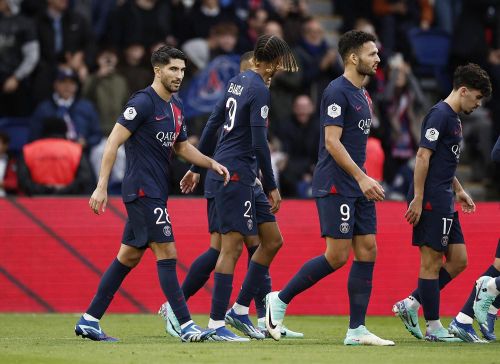 Mbappe là người có đường kiến tạo thuận lợi dành cho Carlos Soler nâng tỷ số lên 2-0 ở phút 31 sau cú dứt điểm ở cự ly gần