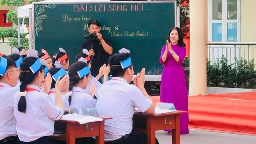 Chuyên đề Ngữ văn lớp 8 của Trường THCS Trần Phú, quận Kiến An được đánh giá cao.