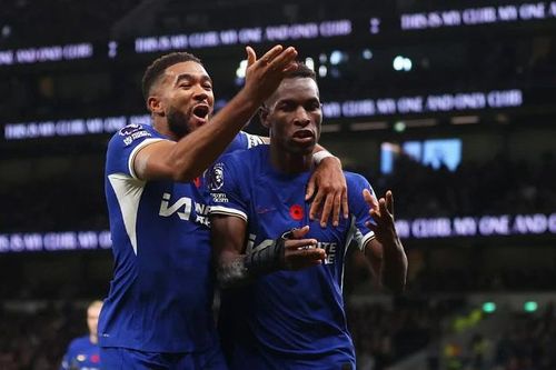 Chelsea đã đem đến cho Tottenham thất bại đầu tiên trong mùa bóng này ở Premier League